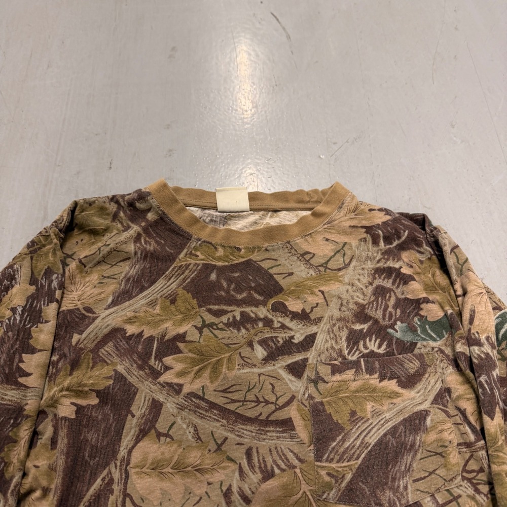 North Point Adventure Gear Mens Long Sleeve Camo Pocket T-Shirt Brown - Picture 3 of 9